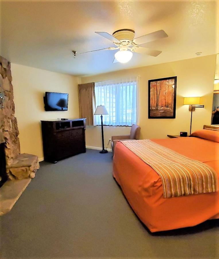 Getaways At Snow Lake Lodge Биг Бэар Лейк Экстерьер фото