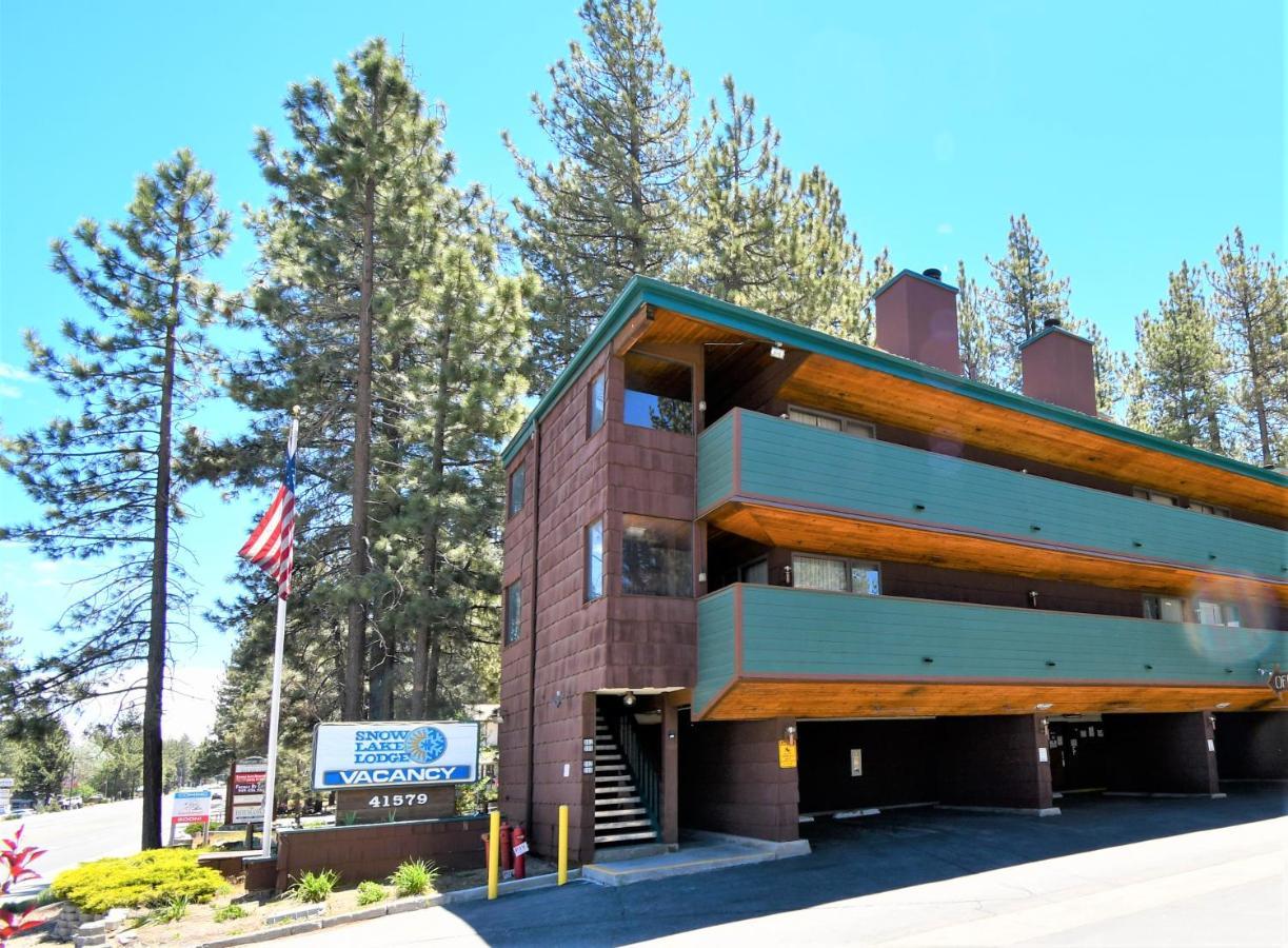 Getaways At Snow Lake Lodge Биг Бэар Лейк Экстерьер фото