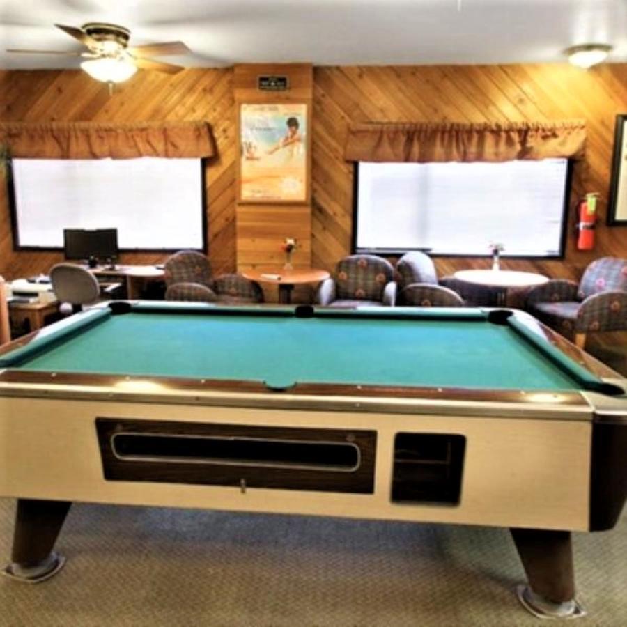 Getaways At Snow Lake Lodge Биг Бэар Лейк Экстерьер фото